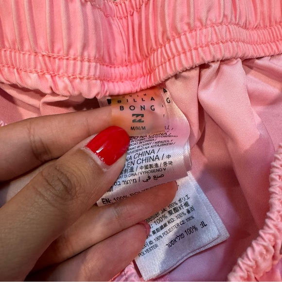 Billabong Board Shorts- Pre Loved- Medium - Picture 2 of 7